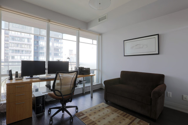 SOLD OVER ASKING – 2 Bed, 2 Bath Luxury Condo in tiff. Bell Lightbox Tower