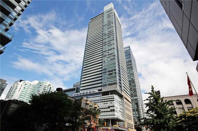SOLD OVER ASKING – 2 Bed, 2 Bath Luxury Condo in tiff. Bell Lightbox Tower